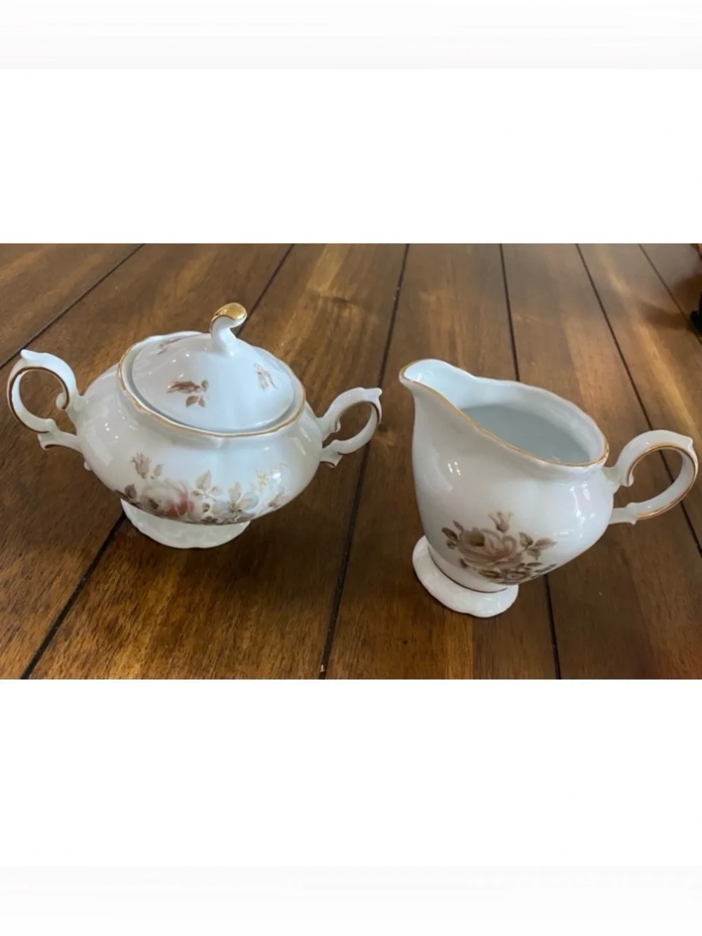 N/A elegant porcelain